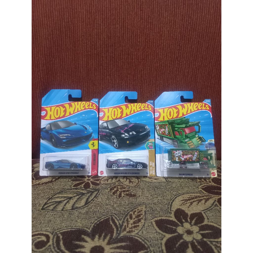 hot wheels paket ferari,skyline,raijin