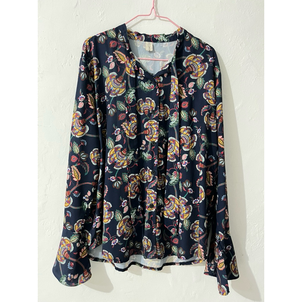 Atasan kemeja sifon motif bunga