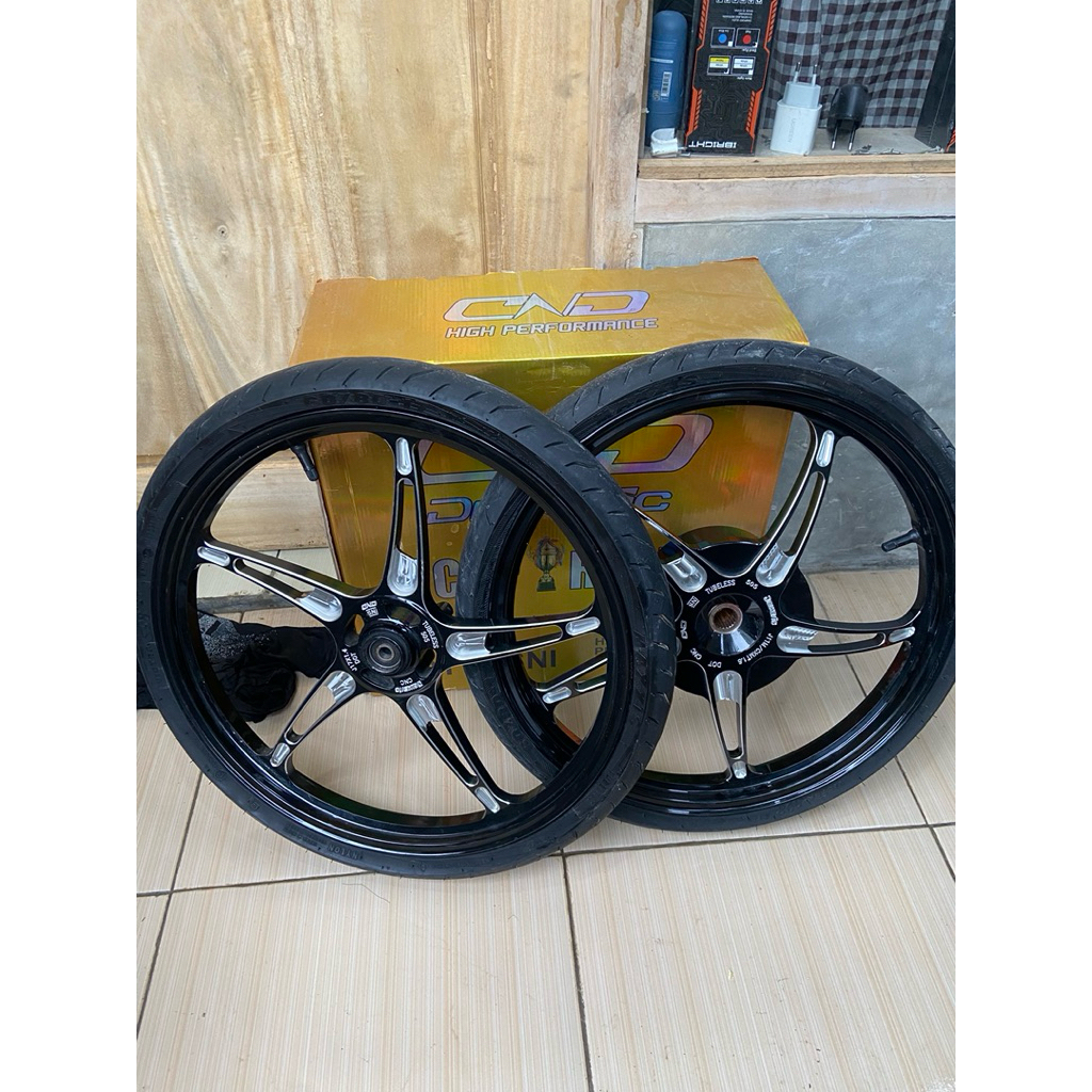 VELG VND BINTANG LAUT RING 17 BEAT/SCOPY