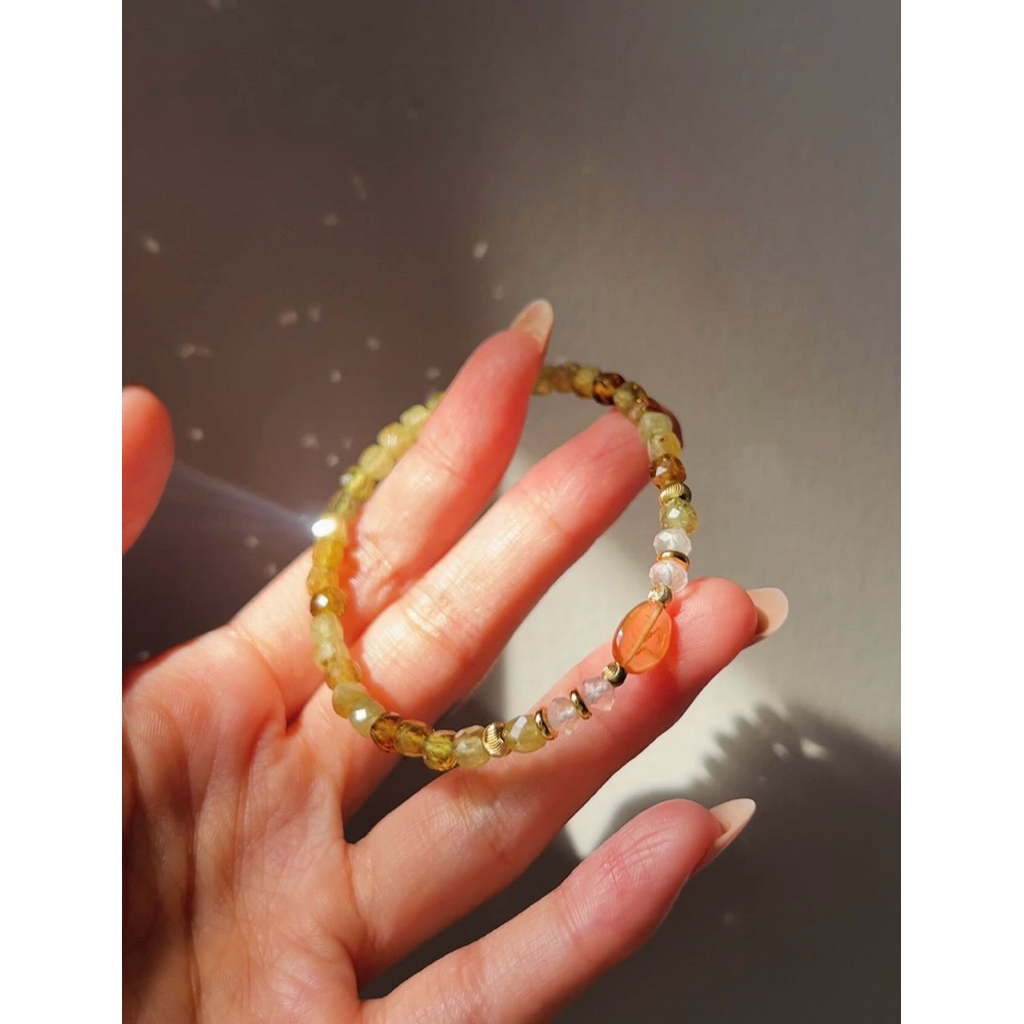 Green Garnet ( Love - Abundance - Prosperity )