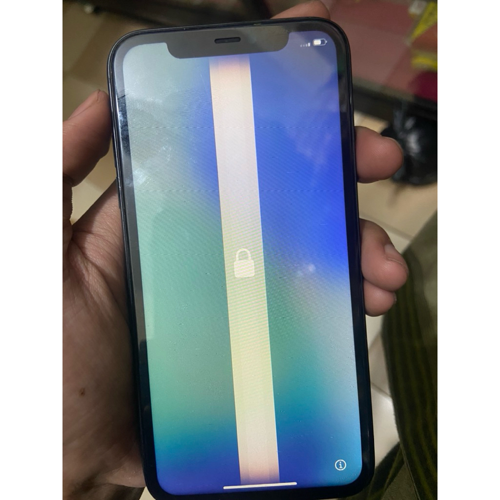 LCD iPhone 11original copotan minus cekdeskripsi