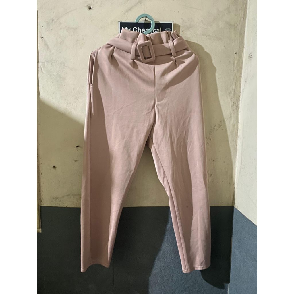 preloved celana scuba