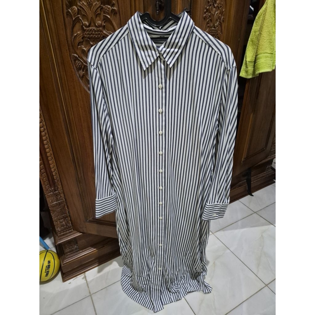 Uniqlo stripe dress blue and white preloved