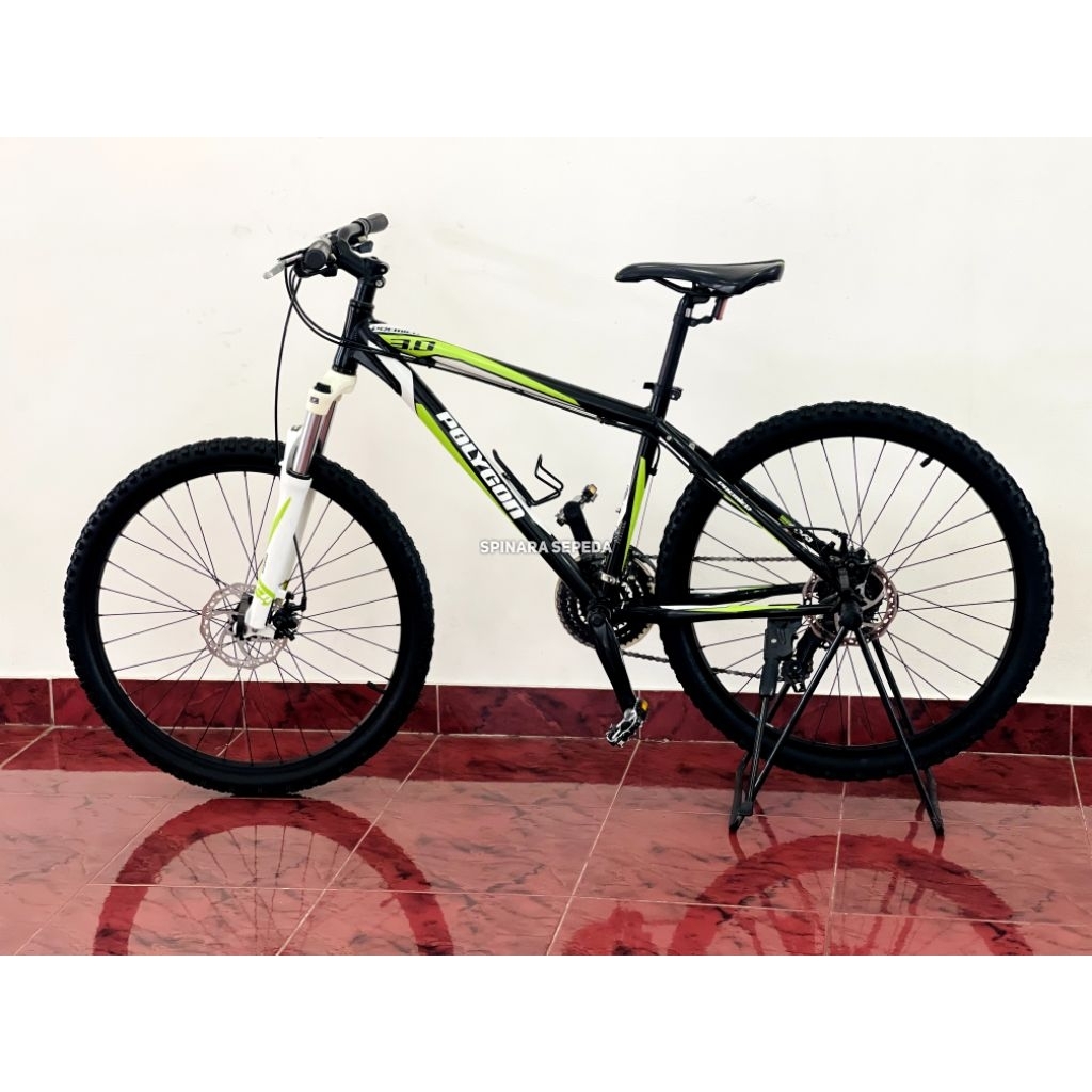 Sepeda MTB Polygon premier 3.0 bekas kondisi terawat siap pakai