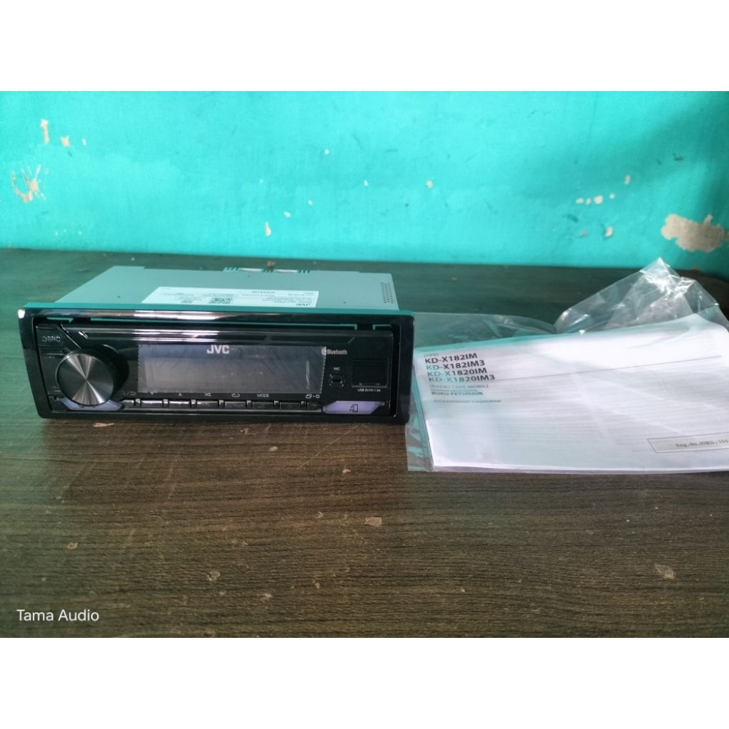Single Din JVC bluetooth KDX-1280IM
