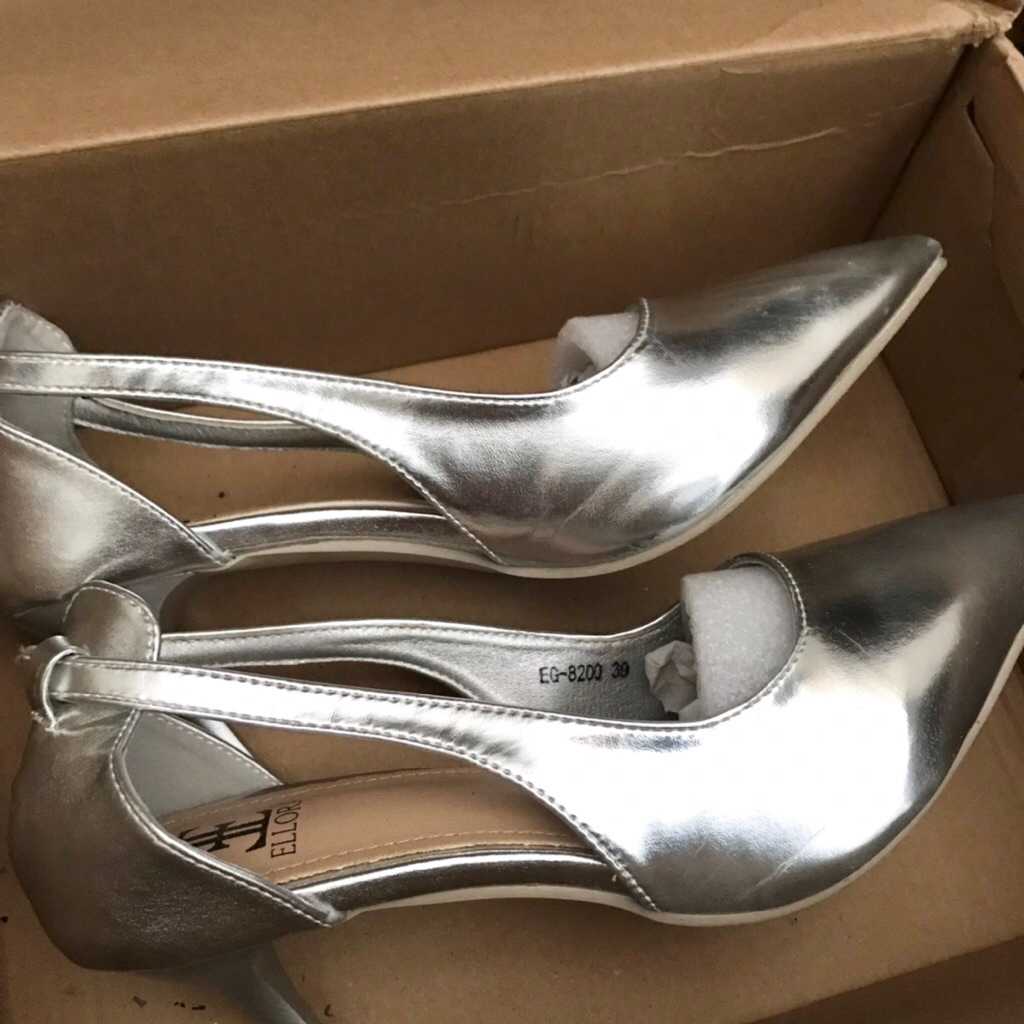 HEELS ELLORA SILVER
