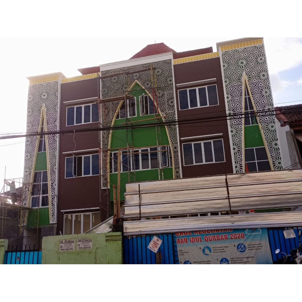 Ramadhan Lebih khusuk dengan dinding masjid bermotif grc krawangan