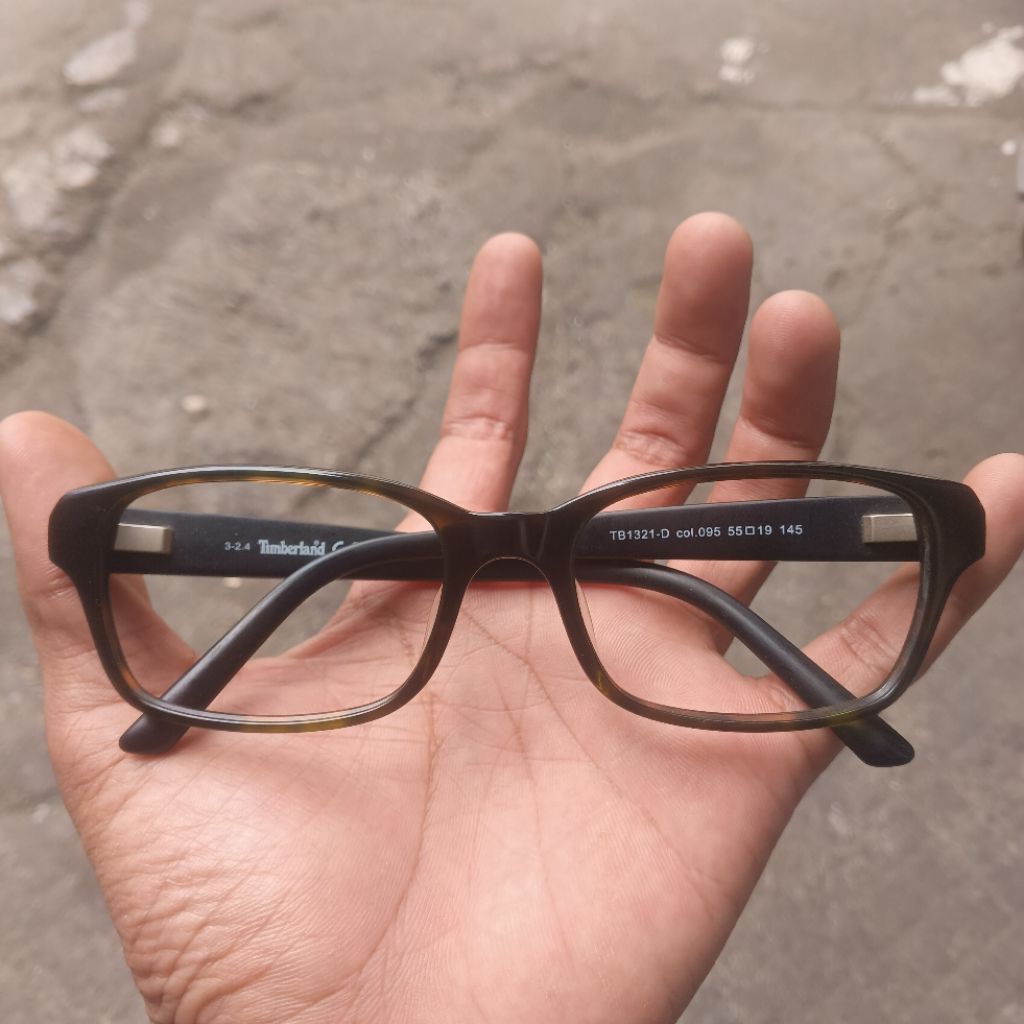 frame kacamata original Timberland TB1321 bekas