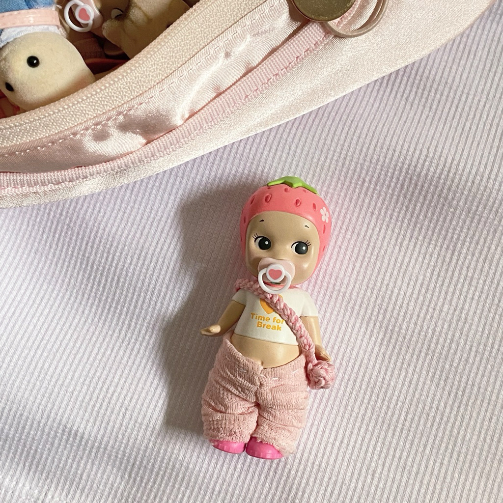 Sonny Angel Strawberry Seoul