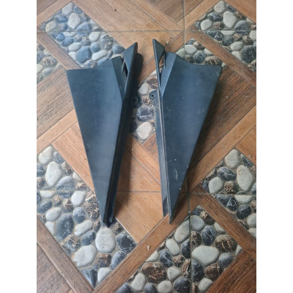 cover tutup aki bok aki Yamaha vixion new vixion nvl nva 2013-2016 copotan ori seken