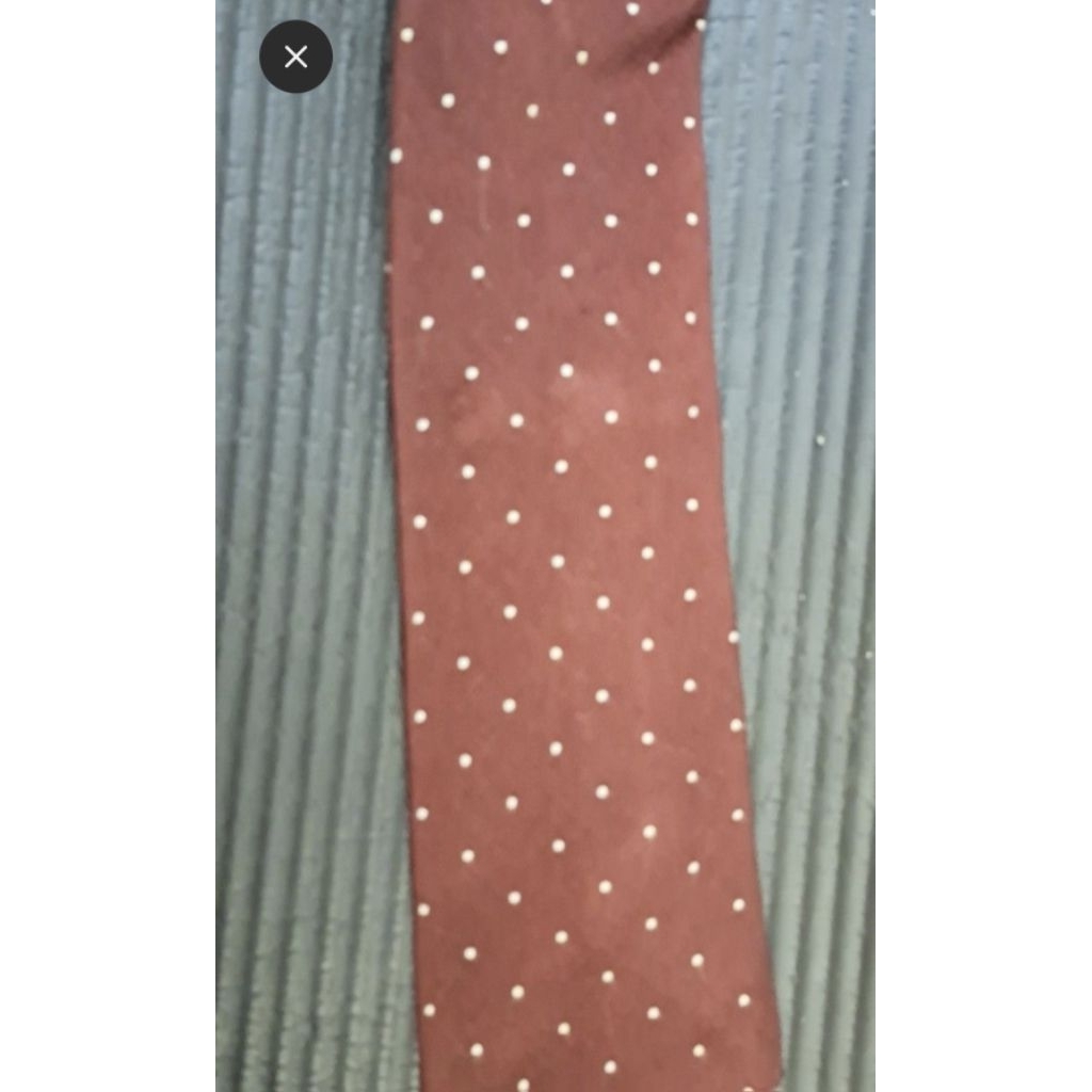 Dasi (neck tie) pria dewasa merk Hugo Boss. Germany. kondisi second: kondisi like new tidak ada caca