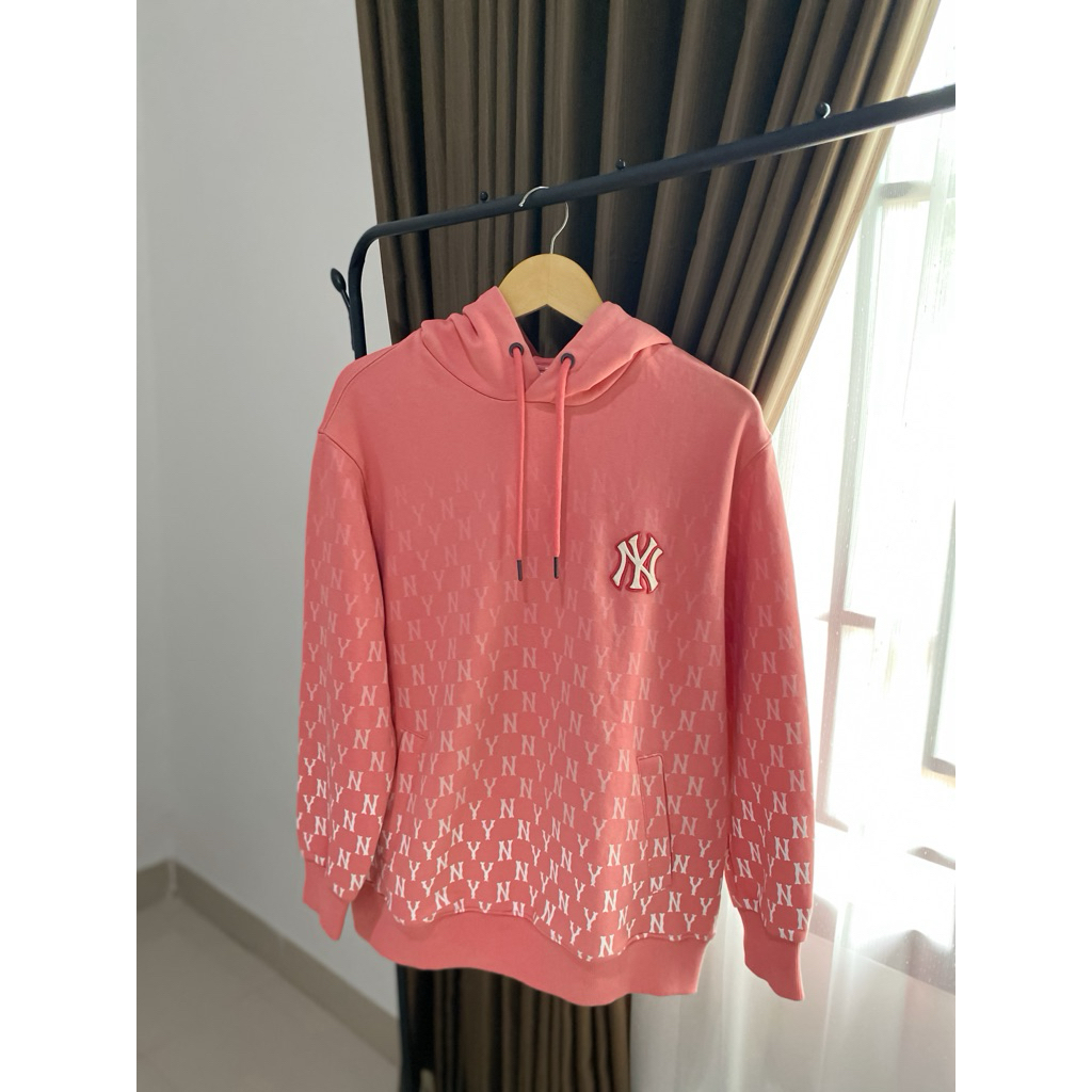 Preloved sweater (crewneck) MLB Monogram original