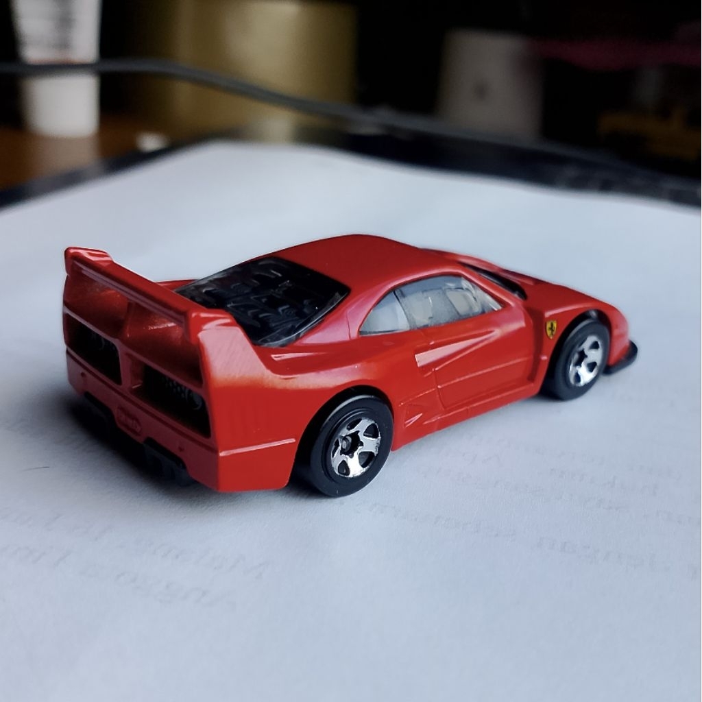 Hotwheels Ferrari F40 loose