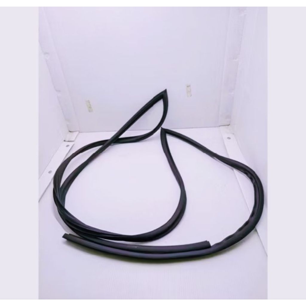 Karet kaca depan mobil Honda Brio dan mobilio