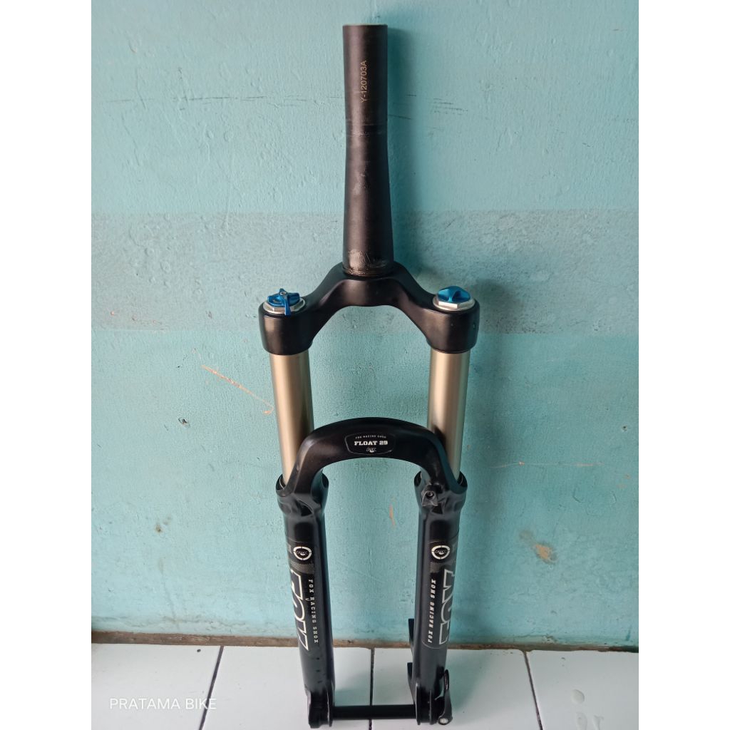 fork fox evolution 29er lock out reabound air TA 15x100 taper travel 140