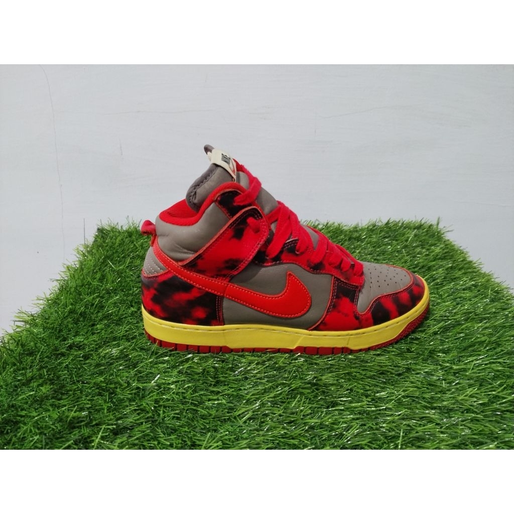Nike Dunk High 1985 Red Acid Wash Size 42 Authentic