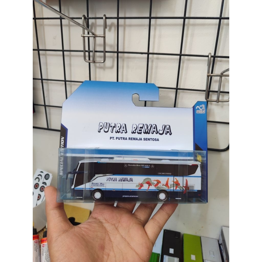 Miniatur Bus Karton Putra Remaja Jetbus 5 livery Vintage skala 1:87