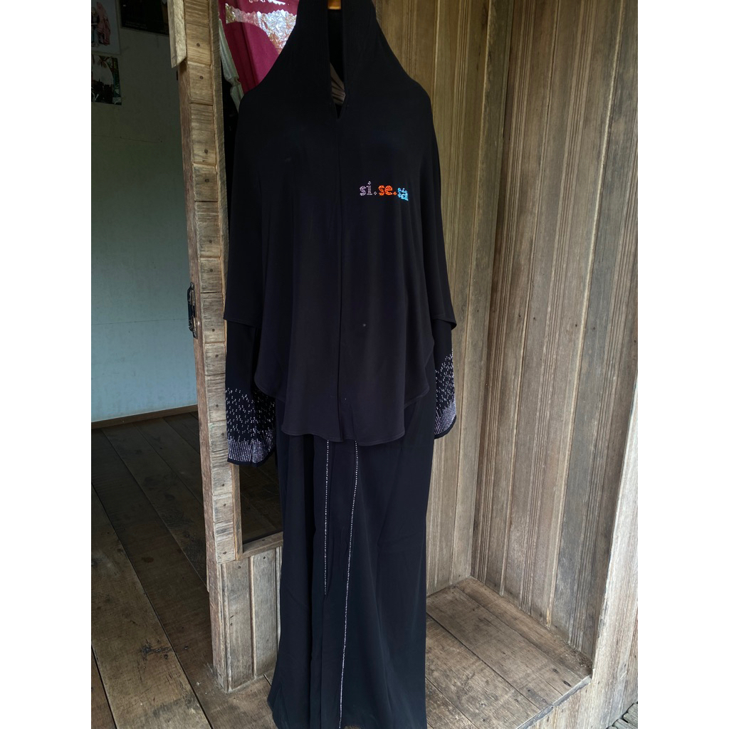 abaya set khimar sisesa ori / jilbab sisesa/ abaya saudi