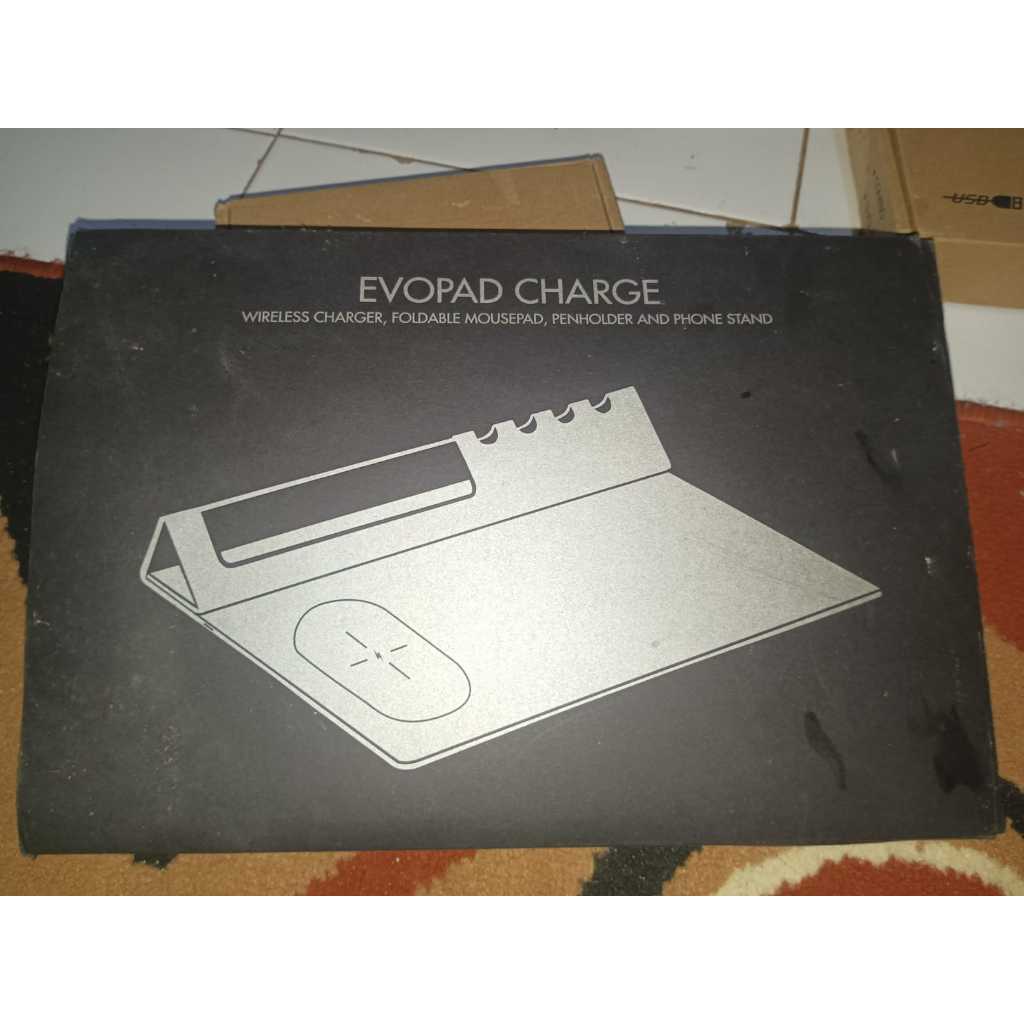 EVOPAD CHARGE MOUSEPAD (PEMENANG LELANG ERICKO)