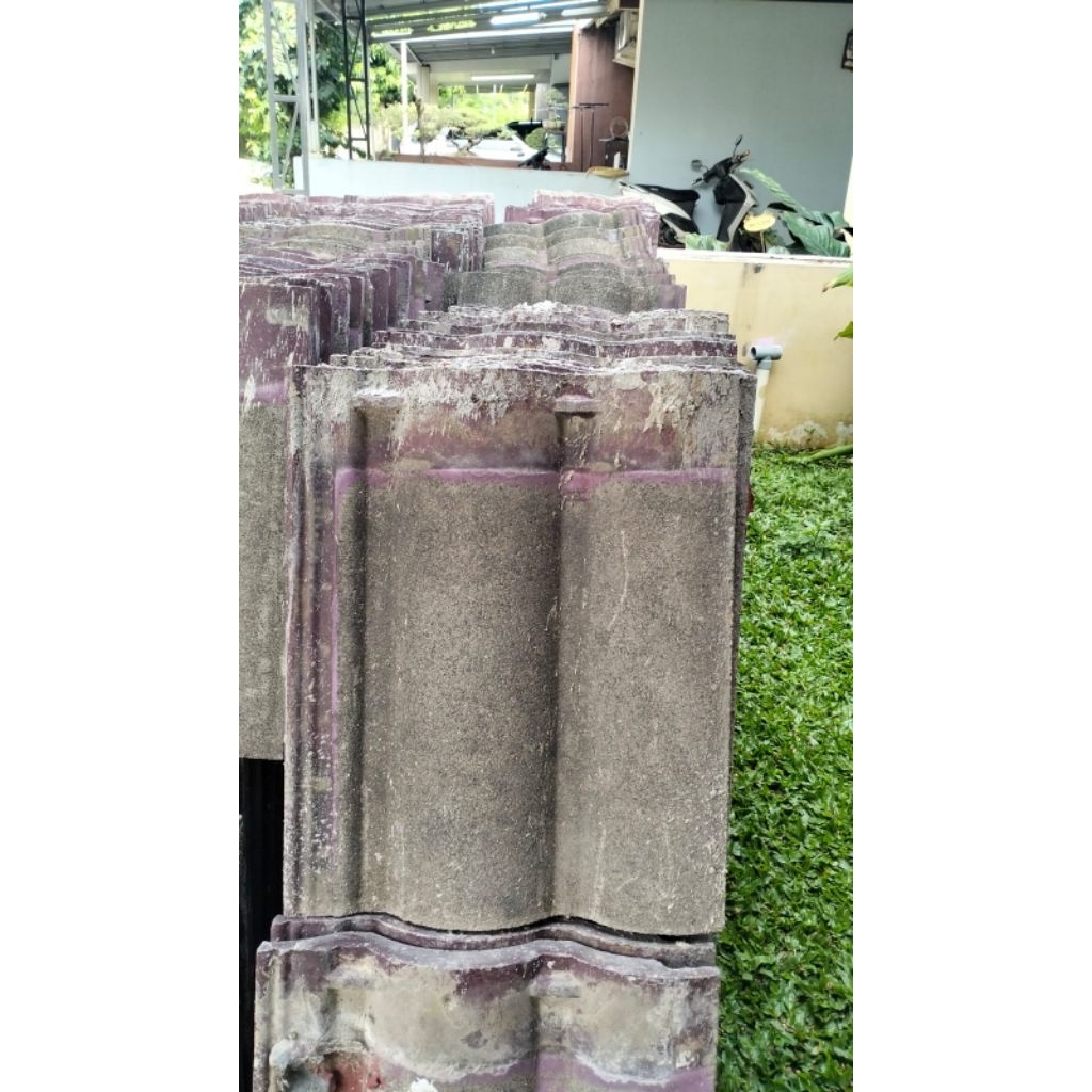 Genteng Bekas Berkualitas 500 pcs