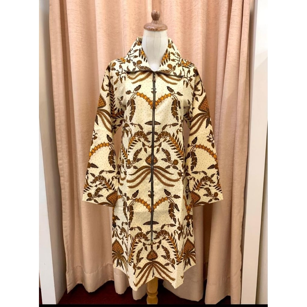 Dress / Tunik by Batik Danar Hadi Solo