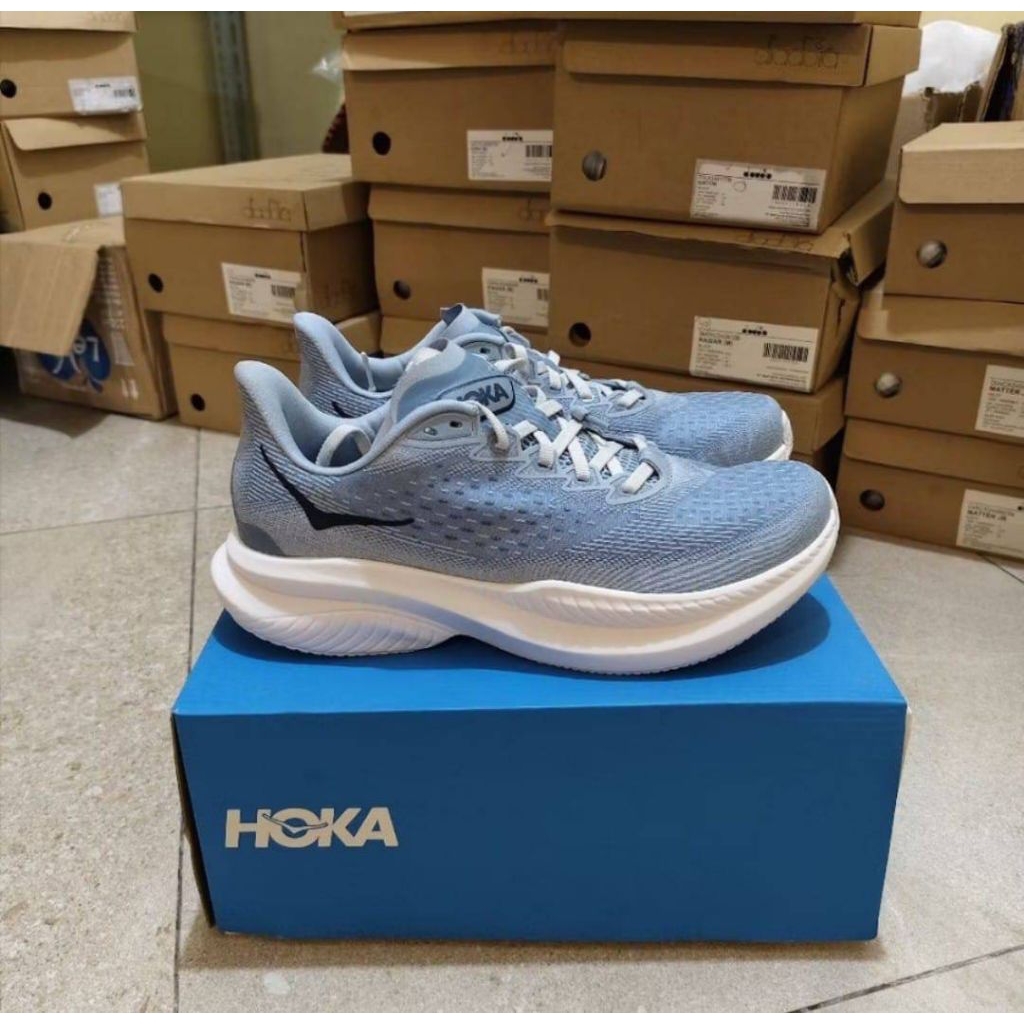 HOKA MACH 6