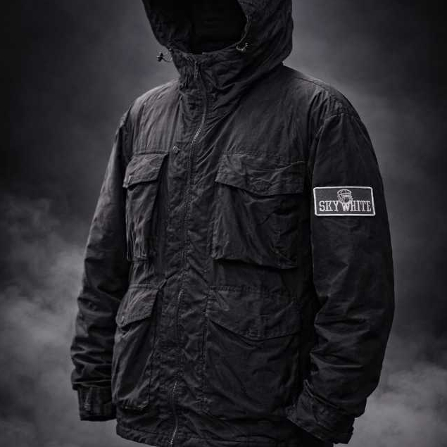 Skywhite/Jacket Casual Saku Gamblok Pria Wanita/Jacket Parasut Crinkle/Jacket Staylish Kekinian/Orig