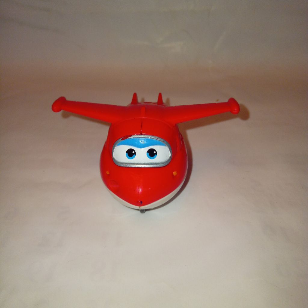 MAINAN FIGURE PAUL DAN SUPER PET DI SERIAL FILM SUPER WINGS