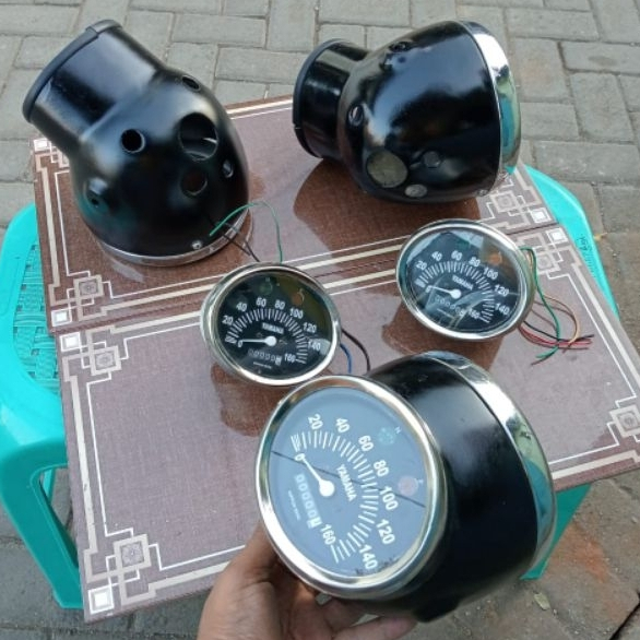 Batok lampu YL 1 YAMAHA YASI pnp cb /batok yl /speedometer Yl1 Handmade ksm