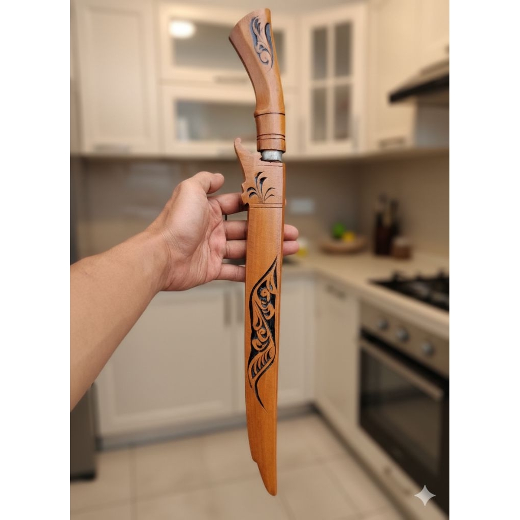 Pisau 30cm kayu Rasamala plitur kuning variasi hitam