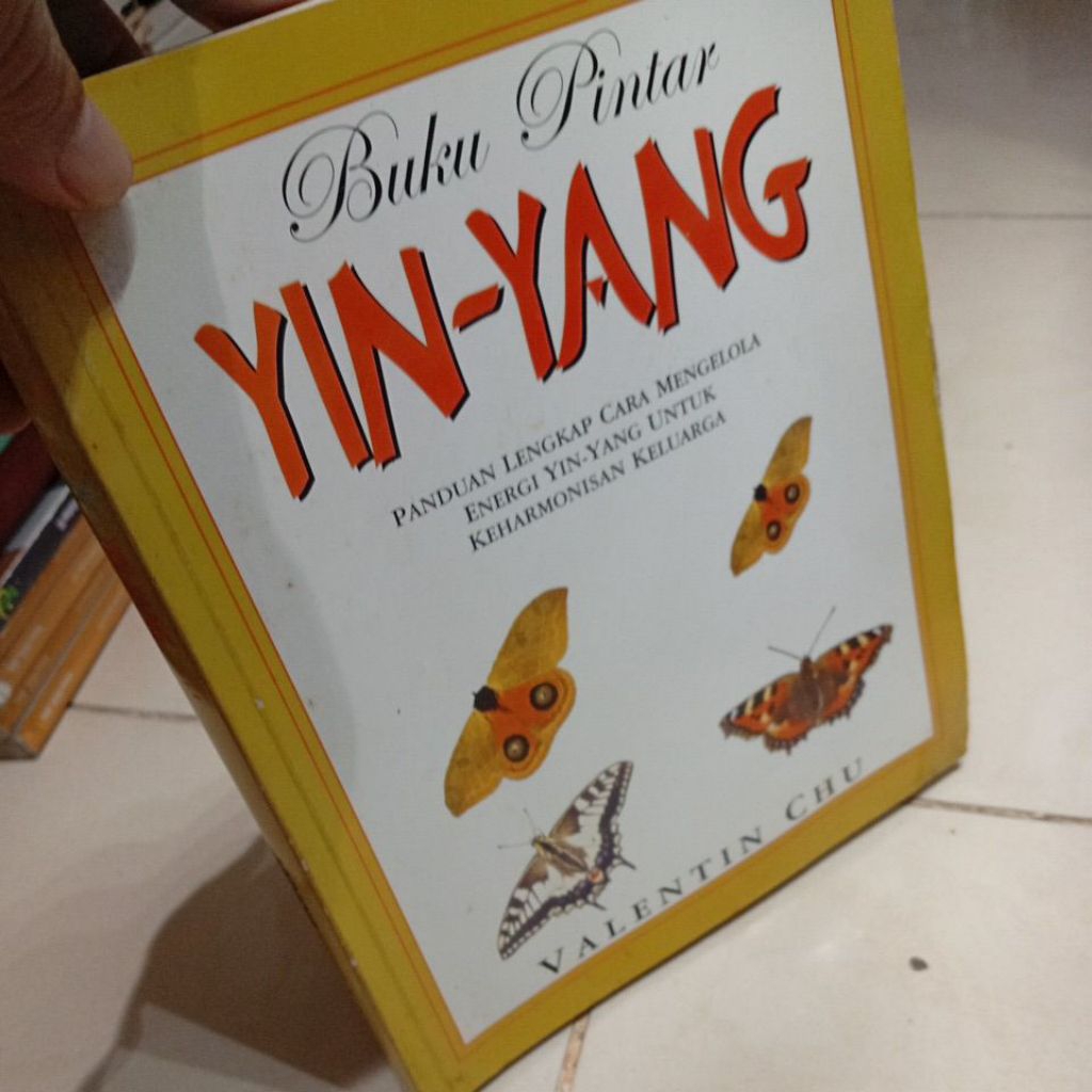 Buku Pintar YIN-YANG VALENTIN CHU