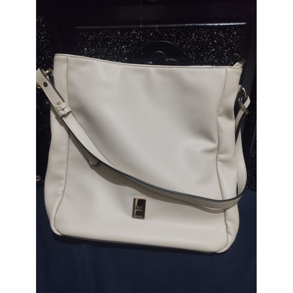 PRELOVED TAS MOSSDOM