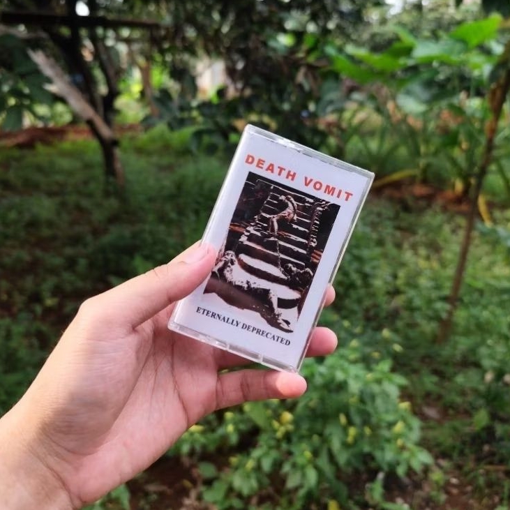 KASET TAPE DEATH VOMIT - ETERNALLY DEFRECATED