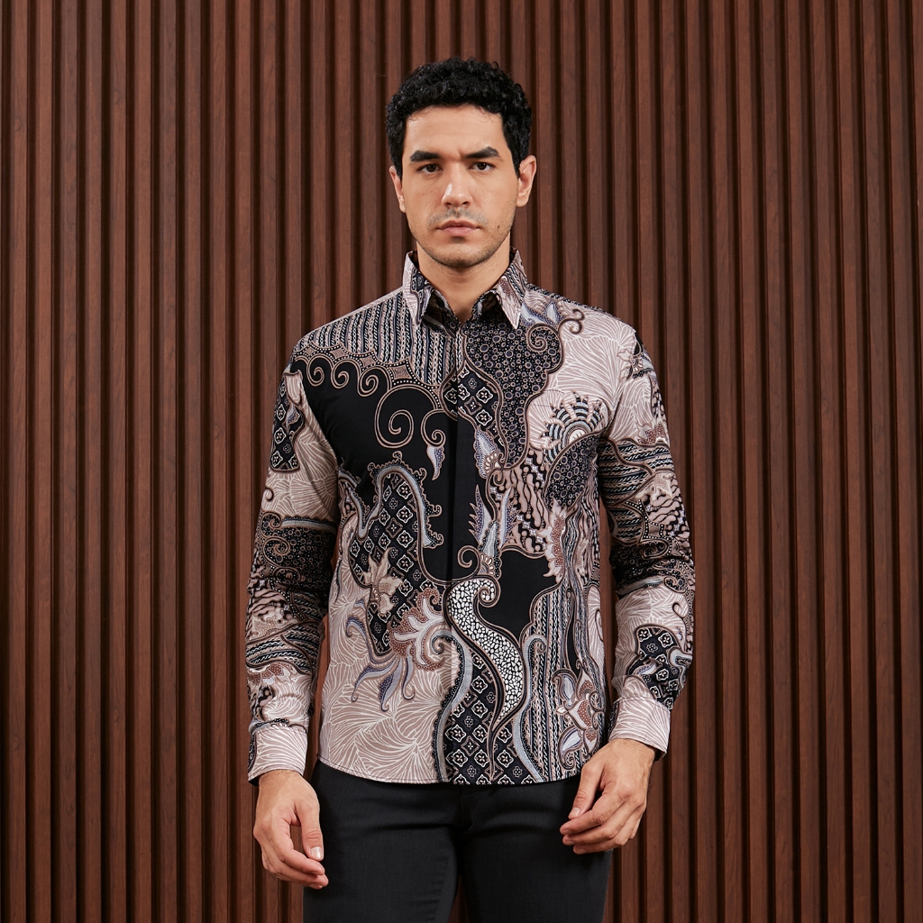 Enzy Batik Kemeja Batik Pria Slimfit Airlangga - Black