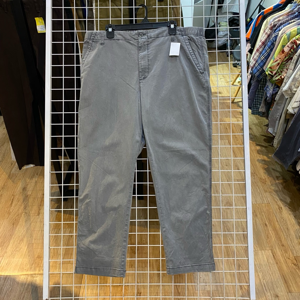 Old Navy Chino Pants