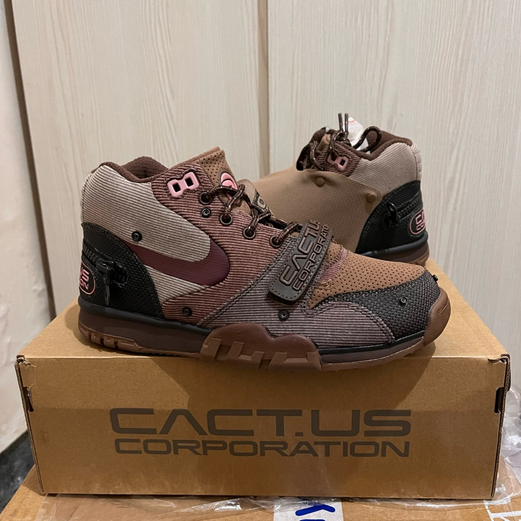 Nike Air Trainer 1 x Travis Scott Wheat Cactus Jack