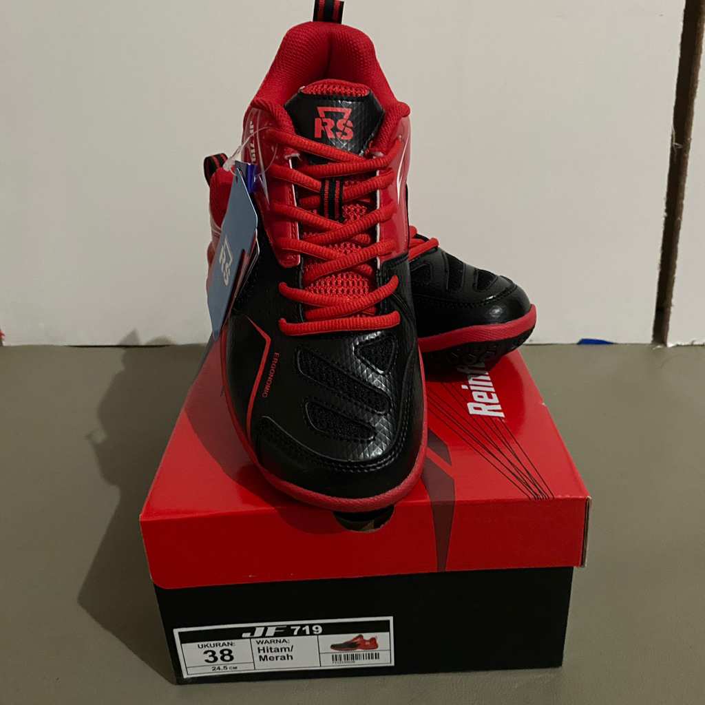 Sepatu Badminton RS JF 719 Hitam/Merah Original