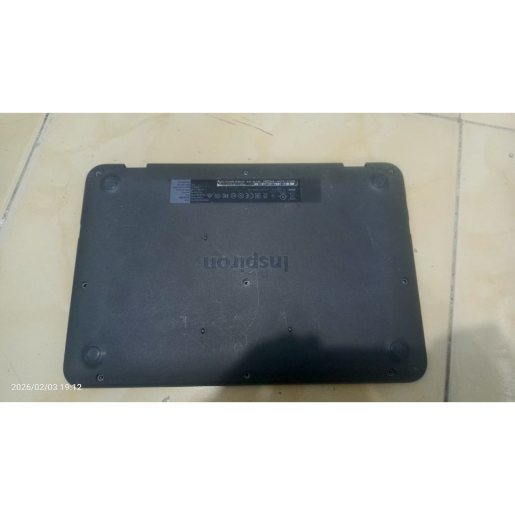 Case Dell p24t Set Keyboard atas bawah