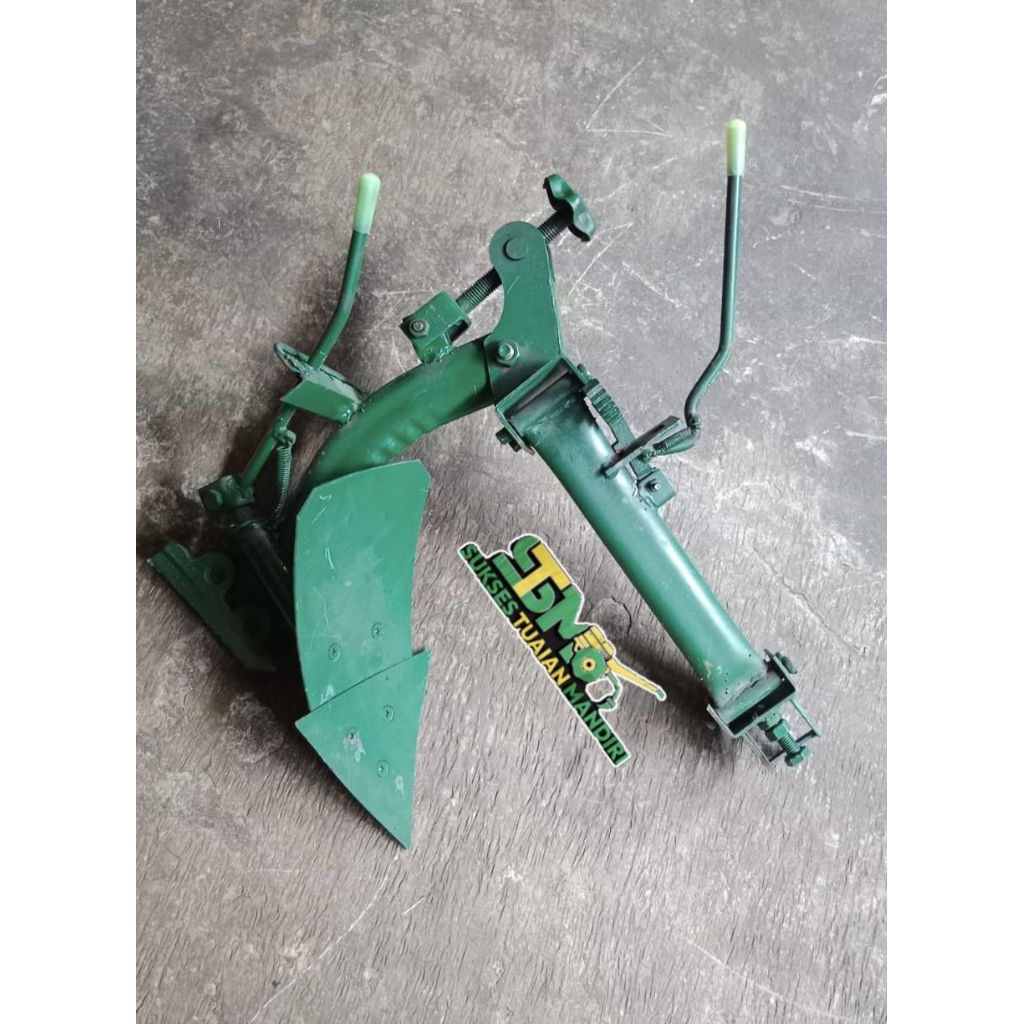 Singkal Fleksible cultivator dan alat dangir