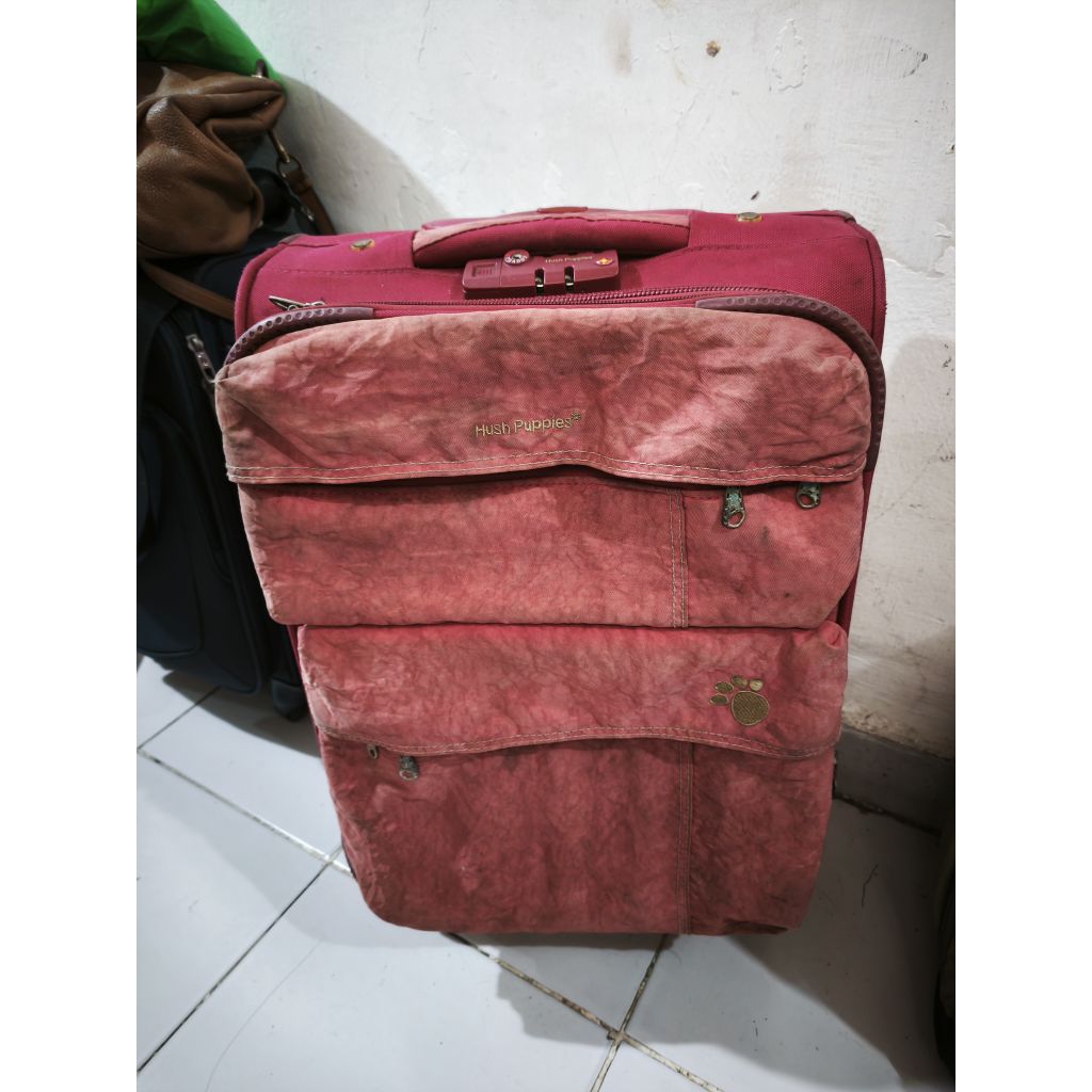 koper cabin 20 inch hush puppies