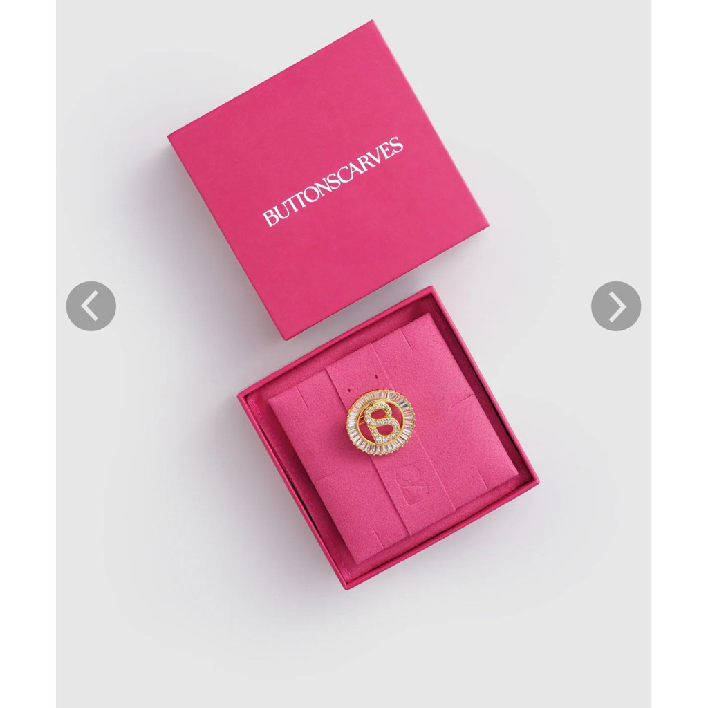 Buttonscarves Petite Crystal Round Brooch