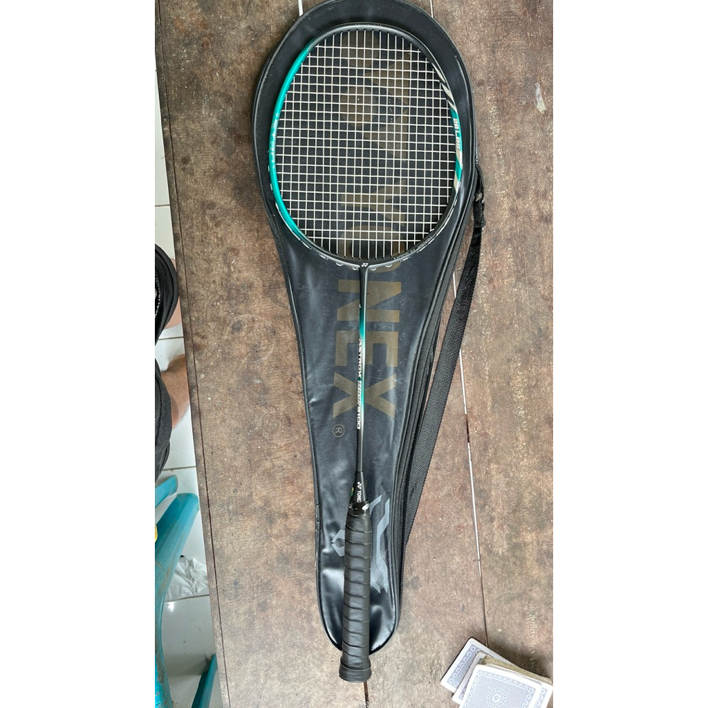 Yonex Astrox Tour 9100