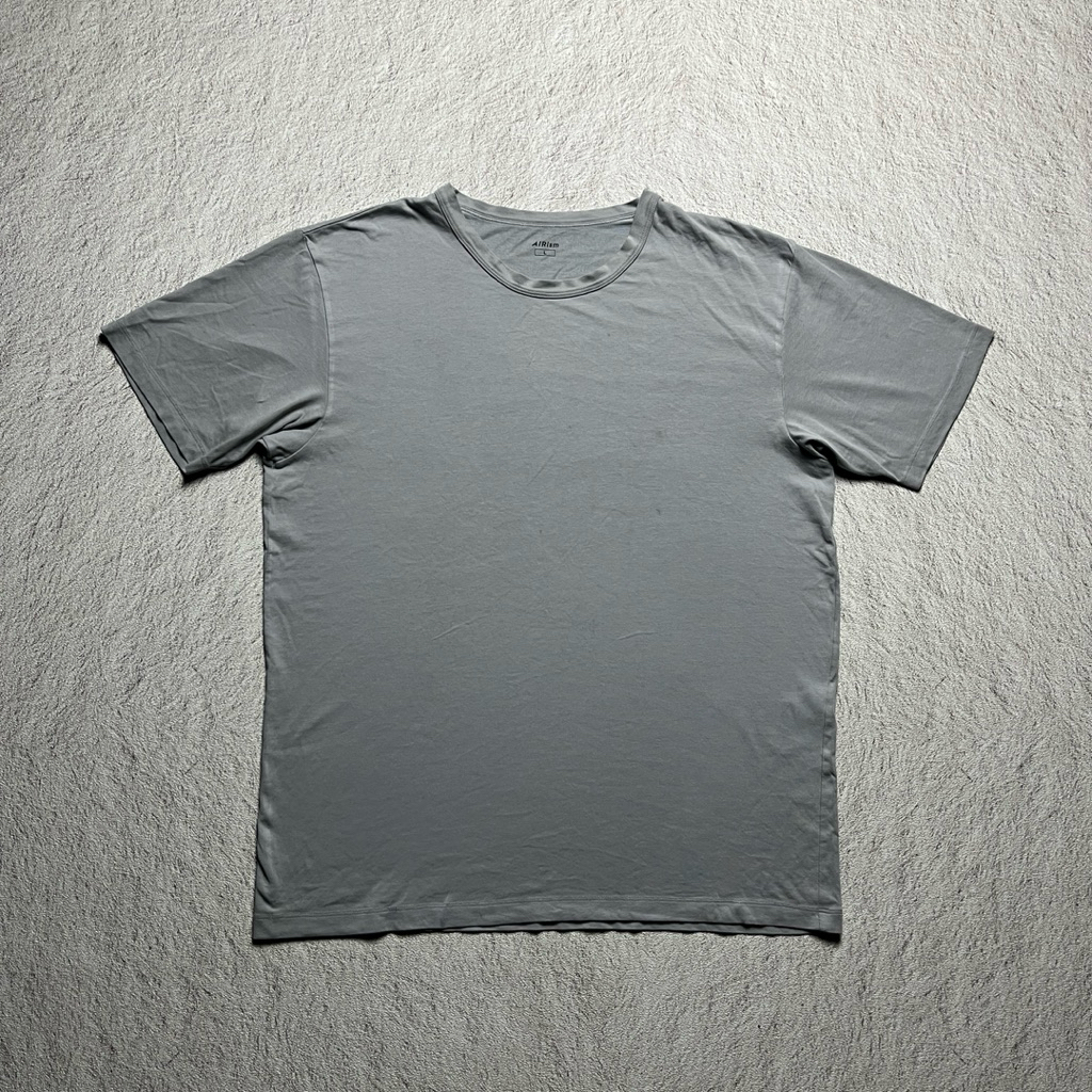 T-SHIRT UNIQLO AIRSM BAJU POLOS KAOS