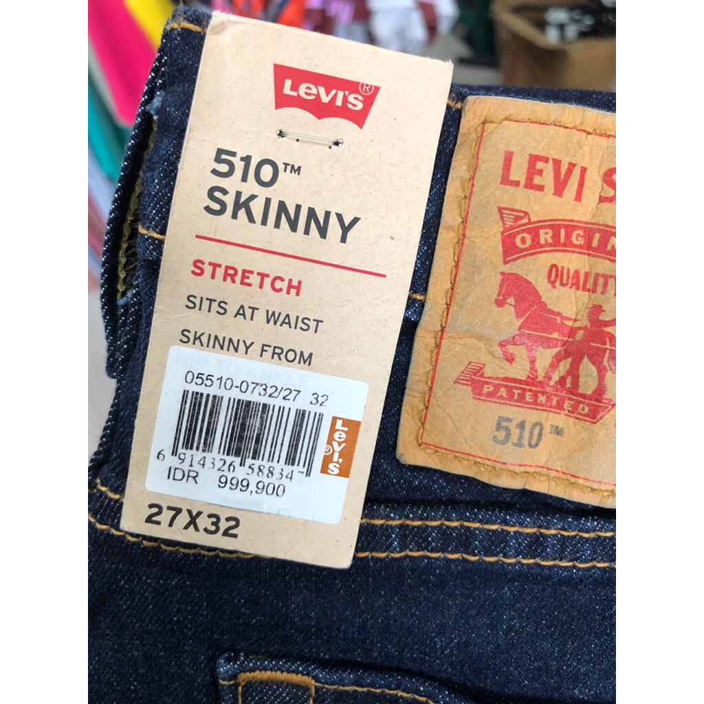 BNWT Levis 510 Skinny size W27 L32