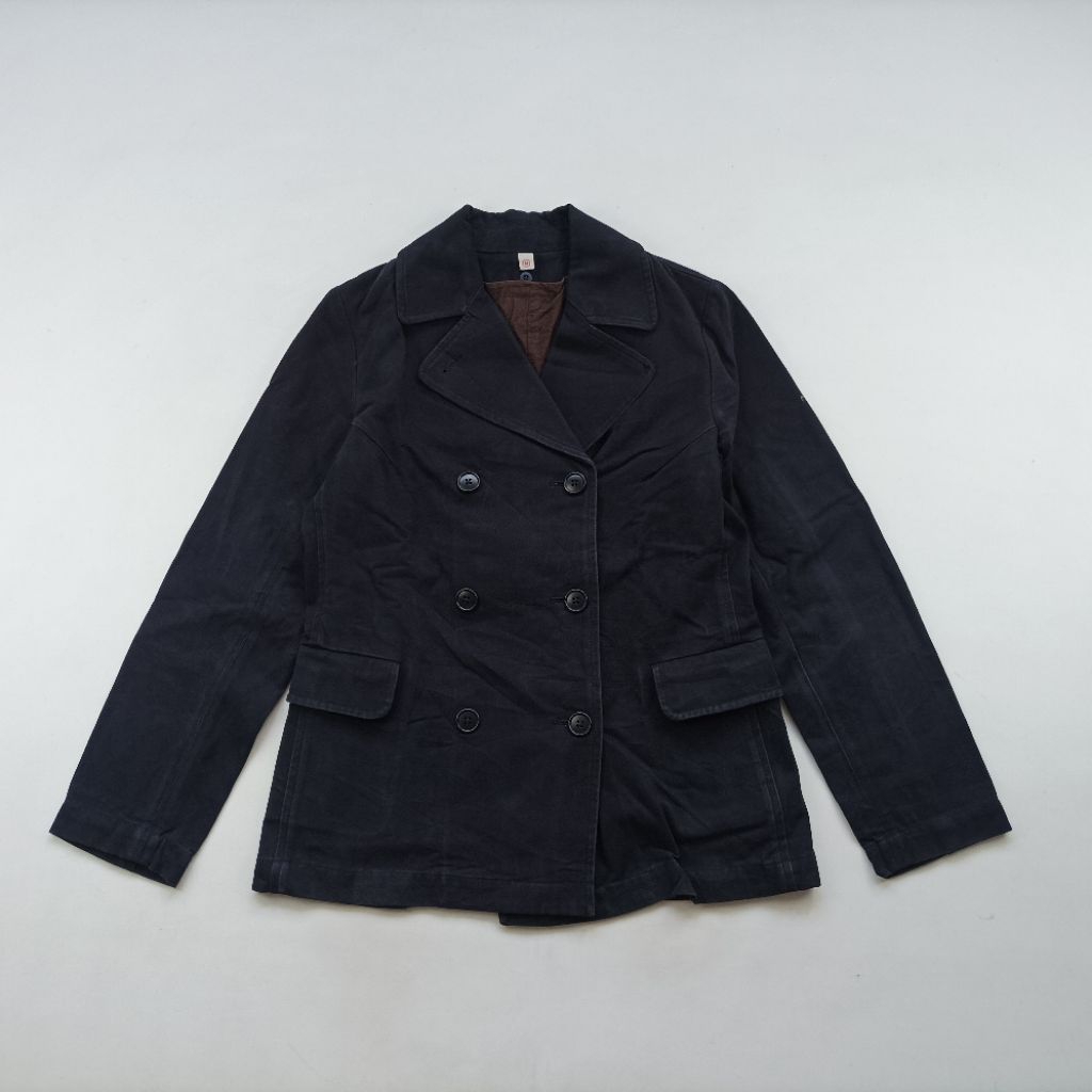 Uniqlo winter trench coat size M wanita G089