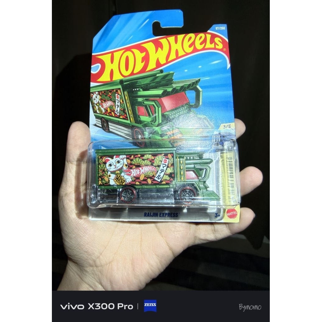 Hot Wheels RAIJIN EXPRESS