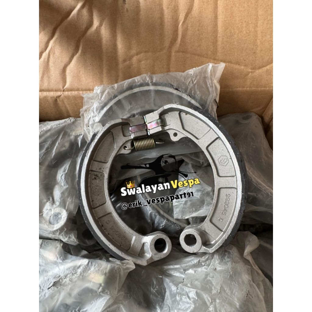 kampas rem belakang vespa super ps ring 8 r8