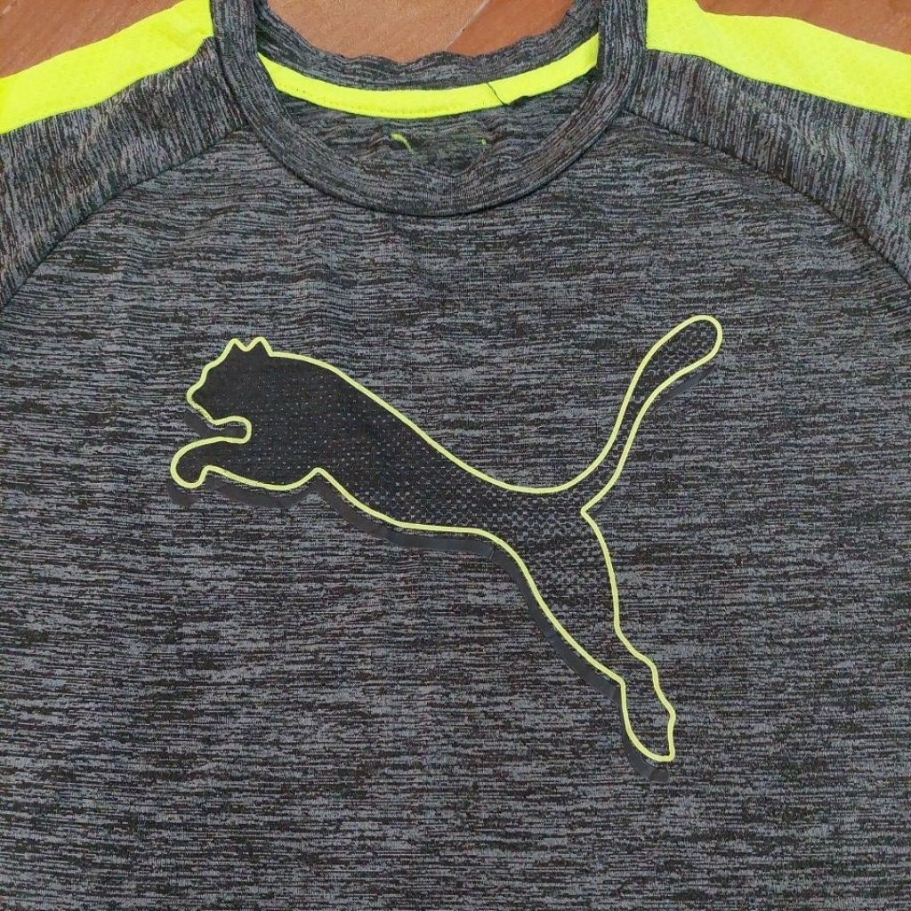 PUMA KAOS OLAHRAGA OLGA KEREN ORIGINAL STORE LIKE NEW