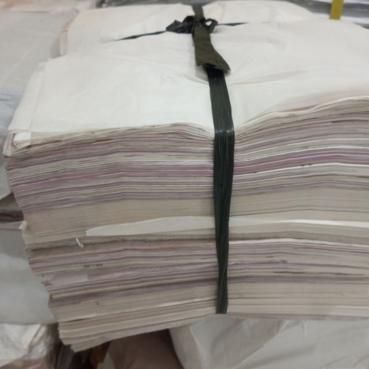 kertas hvo pelapis  alas nasi Padang 1kg isi 240 lembar