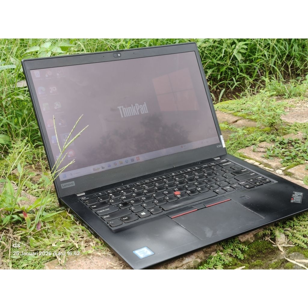 Lenovo ThinkPad X390 i7
